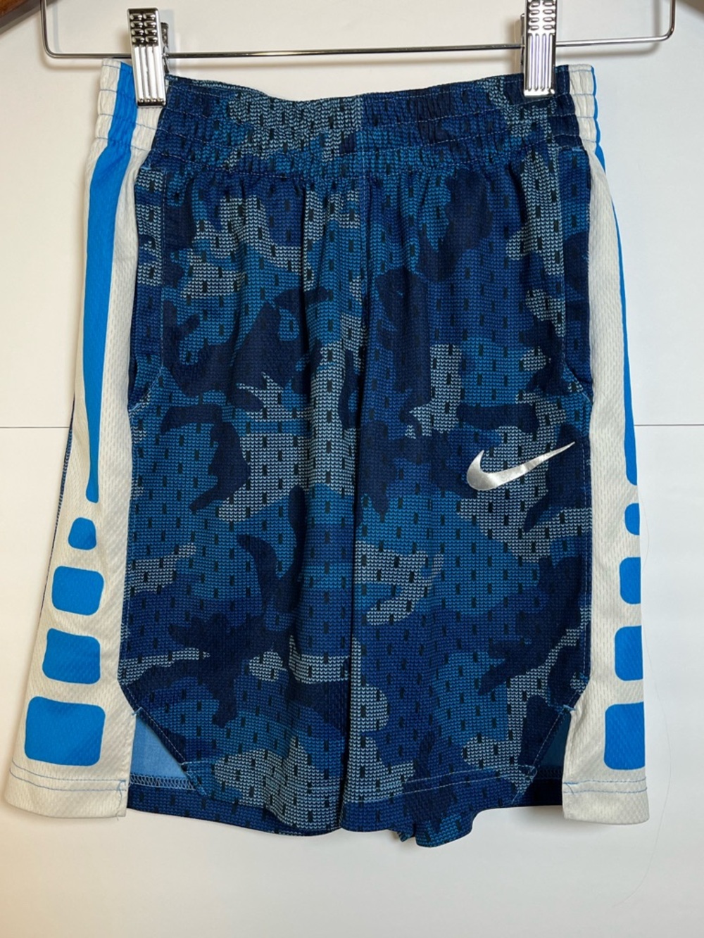 Nike Dri-Fit Youth Training Shorts Medium